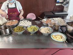 -金陵老丁家馄饨(新街口店)