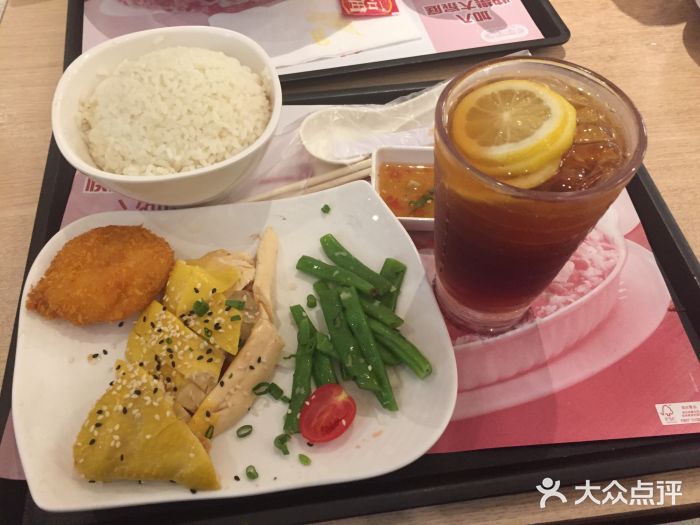 大家乐(富东邨店)海南鸡饭拼炸虾饼图片