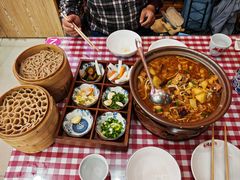 -王村姑老土炕莜面村(桥东店)