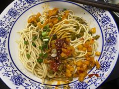 招牌热干面-李记热干面· 襄阳牛肉面