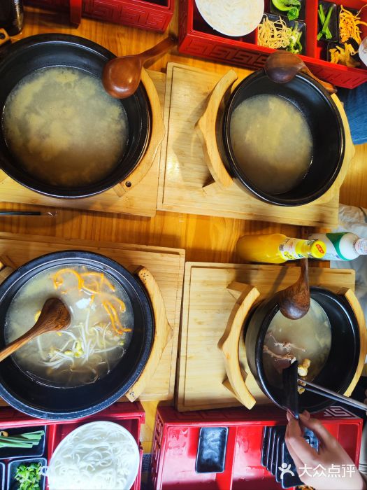 勺子米线·云南传统小吃市集(四方街店)图片