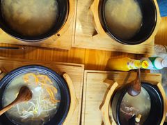-勺子米线·云南传统小吃市集(四方街店)