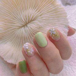 -ZX·美睫设计师汇聚店