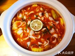 -灶丰年间(定安路店)