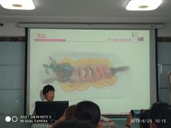 -爱月宝月嫂·育儿嫂(哈尔滨总店)