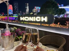 -MONICH牛排融合餐厅(和义大道购物中心店)