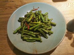 橄榄四季豆-蜜桃餐厅·伴山(湖滨商业街店)