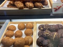 -西树泡芙(湖滨银泰in77B区店)