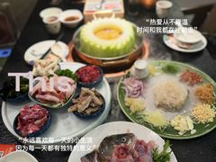 -得意咚瓜·顺德鱼生·冬瓜火锅(深圳首店)