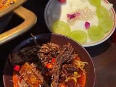 -张翻越·川渝冒菜·武汉黑鸭煲(城北万象城店)