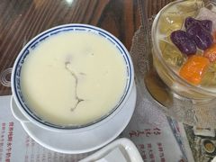 -周大娘牛乳(旧寨古村总店)