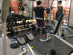 -乐刻运动健身精品馆(览秀城店)