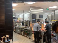 -麦当劳(湖滨路店)