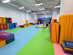 -飞奇儿体能体操馆(和平印象城店)