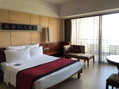 -三亚湾海居铂尔曼度假酒店