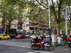 -臻鲜燕海鲜融合餐厅(金陵style店)