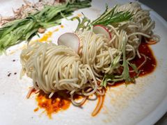 鸡丝拌面-桂满陇天书(南京德基旗舰店)
