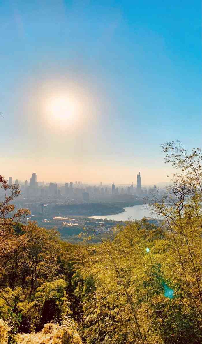 头陀岭景区-"2021年2月15日有雾,只能先航拍探点."-大众点评移动版