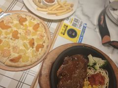 -菲滋意式餐厅(富阳东方茂店)