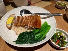 -荣家黄鱼面(南京西路店)