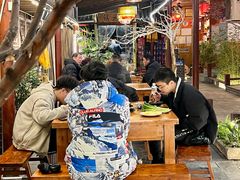 -三道苗苗鱼·美蛙黄辣丁(八里店)