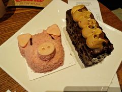 -星巴克臻选(呼和浩特维多利摩尔城店)