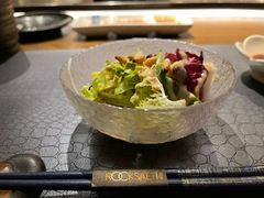 餐前小菜沙拉-岩盐·铁板料理(嘉里店)