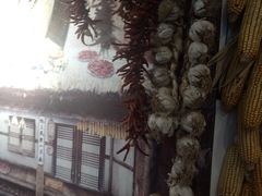 -八两八金·莱芜特色炒鸡(市南漳浦路店)
