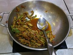 -塔城美食(塔城办事处店)