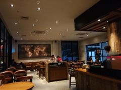 大堂-星巴克(上海汇锦里店)