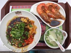 -海口骑楼小吃街