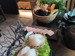 -湊湊火锅·茶憩(新中关购物中心店)