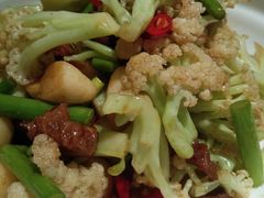 砂锅有机花菜-天怡興·百年蒸饺(中心书城店)