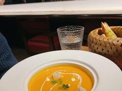 南瓜汤-Golden Lily河内巴黎法越料理餐厅(建国西路店)