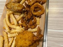 -必胜客(大坪英利店)