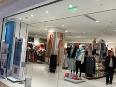 -优衣库(南京建邺万达广场店)