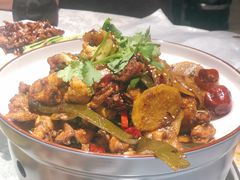 -吴记集庆门酸菜鱼店(集庆路店)