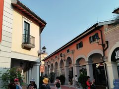 -佛罗伦萨小镇广佛名品奥特莱斯(疏港路店)