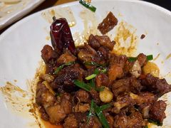 -隔壁老王·家常云南菜(花巷店)