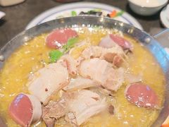 -靠山屯东北农家菜(八龙桥雅苑店)