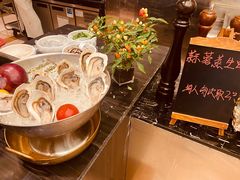 -圣丰索菲特·2 On 988 Café 自助餐厅