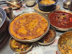 -草家酱蟹炭火烤肉店(珲春南路二店)