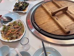 -人民公社铁锅炖·东北菜(卫国道店)
