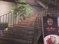 -童年小筑餐厅(申花路店)