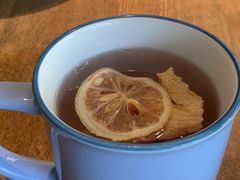 -蜜桃餐厅·伴山(湖滨商业街店)