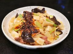 炒面片-臻老板牛肉面(光华路SOHO店)