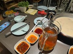 -捞王锅物料理(上海世茂广场店)