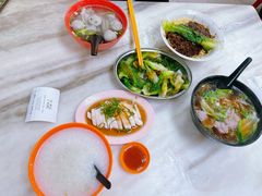 -颂记牛肉粉