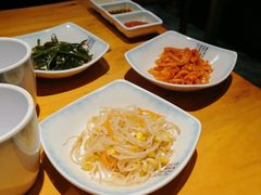 -唯成•韩国炭火烤肉 유성고기