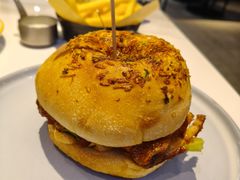 -必胜客(周浦万达店)